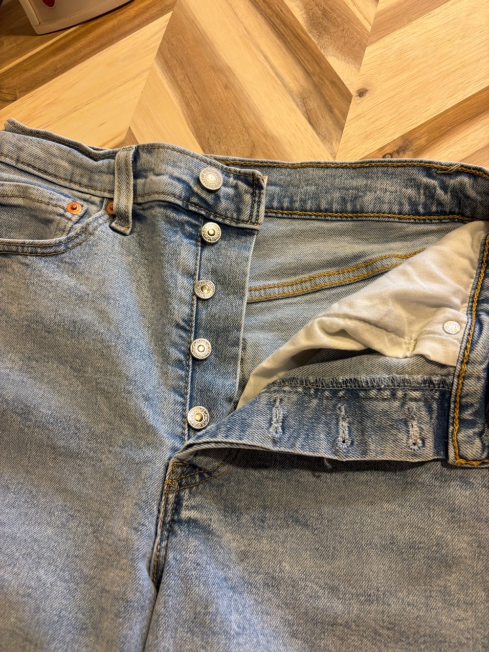 Levi's Ribcage Straight - Picture 5 of 8